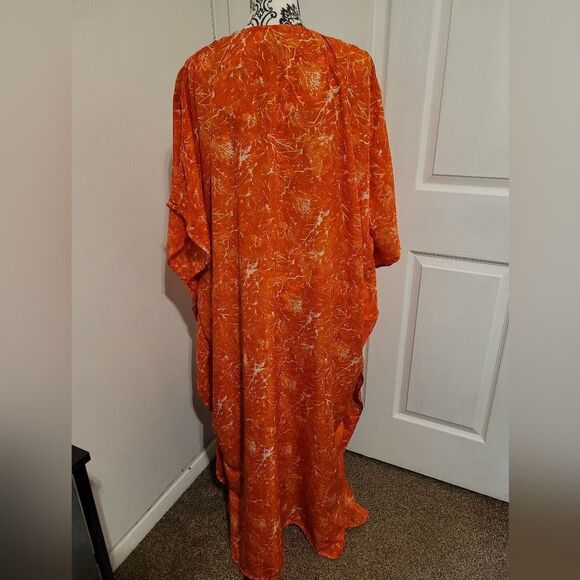 Good Times woman's orange caftan - Picture 3 of 10